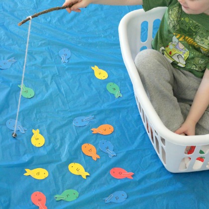 kiddie pool fishing game