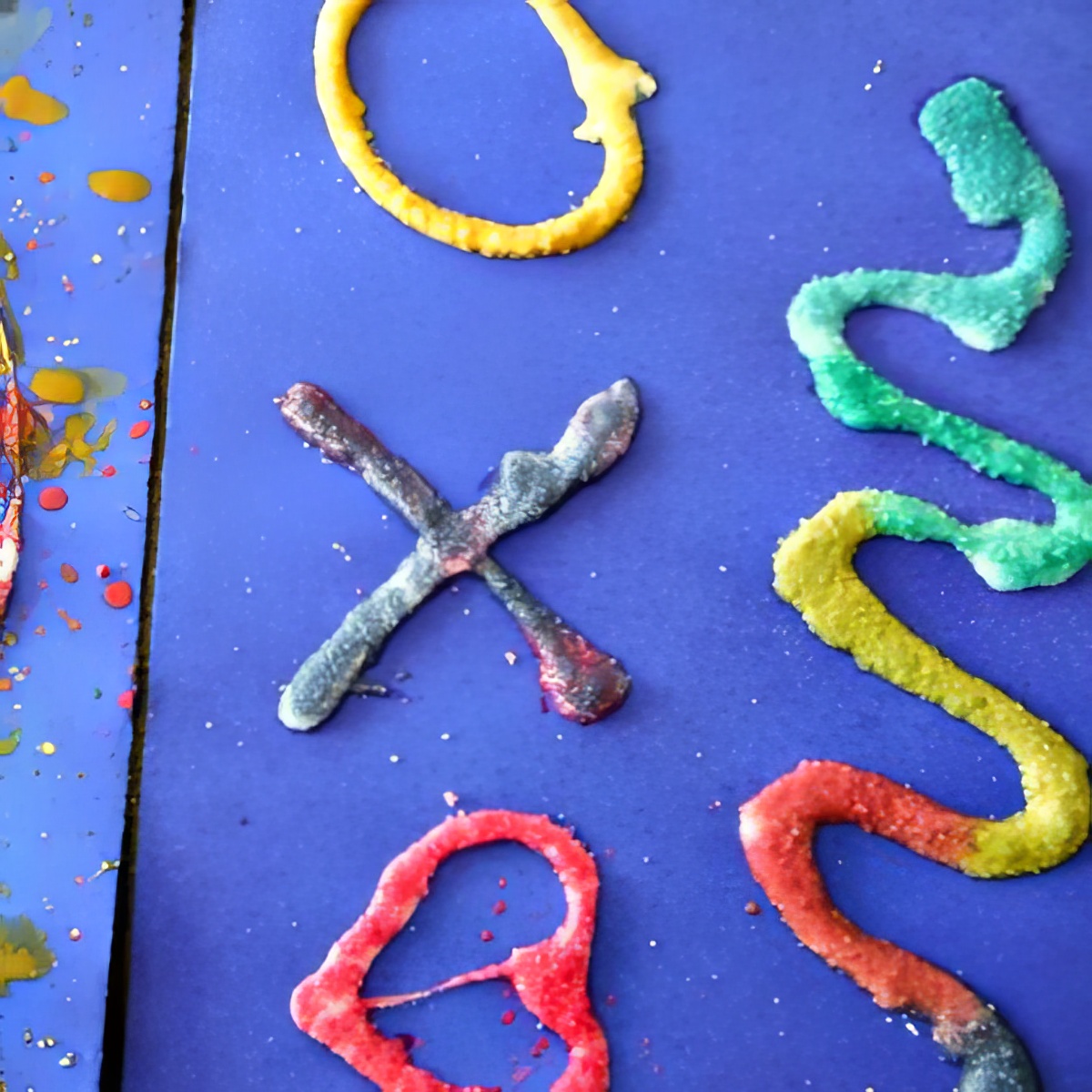 salt painting, Easy Art Activities For 3-Year-Olds, preschool art ideas