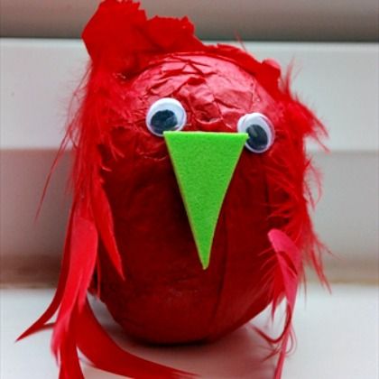 Create this tissue paper easter-egg-chicks with the kids!