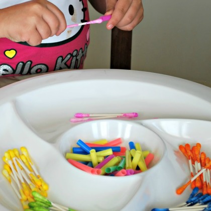 q tips and straws, fine-motor-skills-practice-for-toddlers, fun fine motor activities