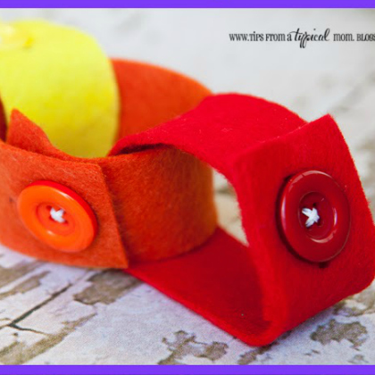 Felt Button Chain, Super Cute Button Crafts for preschoolers