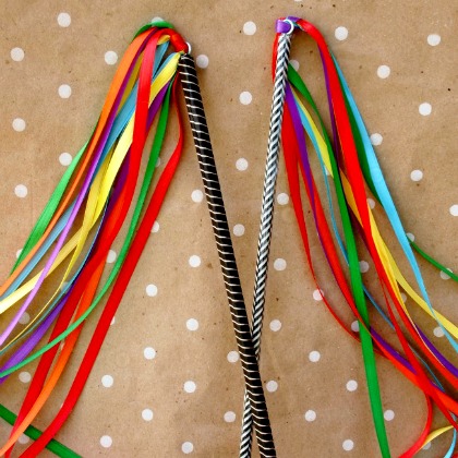 RIBBON STICKS, Super Fun and Easy-To-Make Toys for Kids