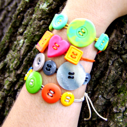 button bracelet, Super Cute Button Crafts for preschoolers