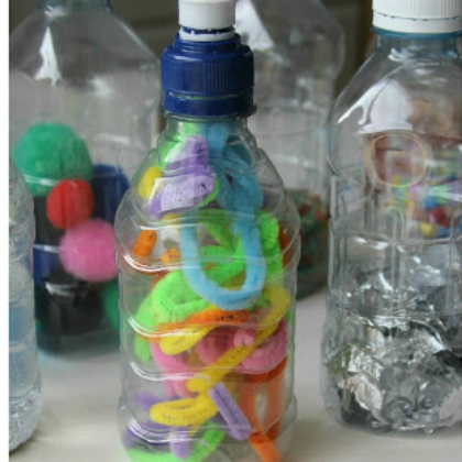 baby discovery bottles, sensory bottles for toddlers, toddler activities, creative bottles, DIY sensory bottle ideas