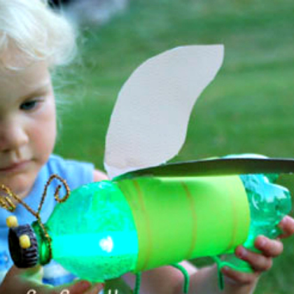 Make this glowing firefly bottle for your kids today!