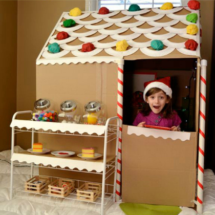 gingerbread house, Cardboard Forts, Cardboard projects, ways to play with cardboards, crafts for big kids, cardboard boxes crafts