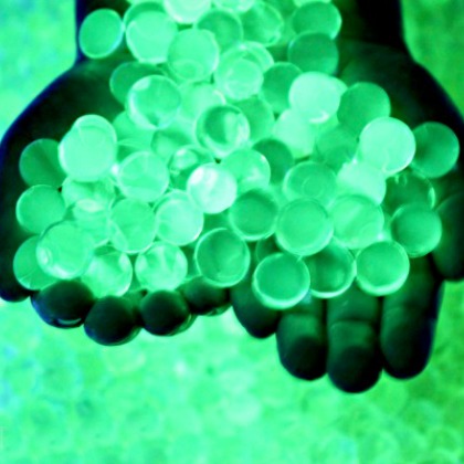 Glowing-Luminous Water Beads-25 enjoyable whacky ways to play with water beads