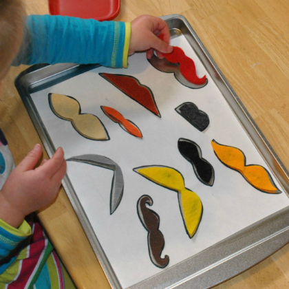 mustache matching, dr seuss inspired crafts, dr. seuss, projects dr. seuss, toddlers