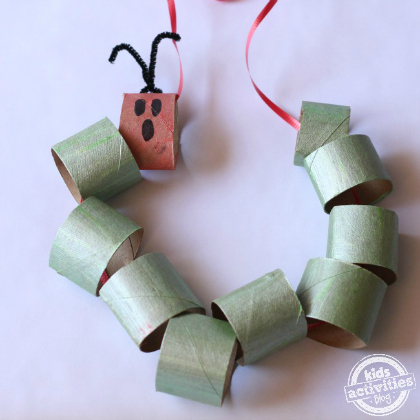 Toilet Paper Roll Caterpillar craft for preschoolers!