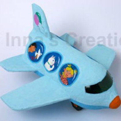 Make this plastic bottle plane for the boys to play!
