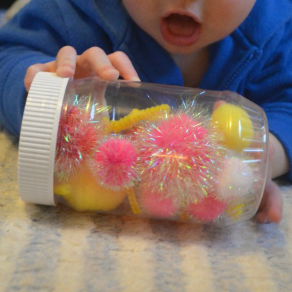 seuss,  sensory bottles for toddlers, toddler activities, creative bottles, DIY sensory bottle ideas