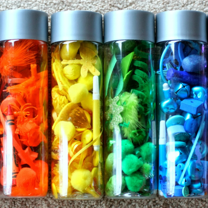 sort by color, sensory bottles for toddlers, toddler activities, creative bottles, DIY sensory bottle ideas