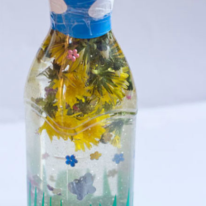 spring flowers. Spring Flower Discovery Bottle. Sensory Bottle