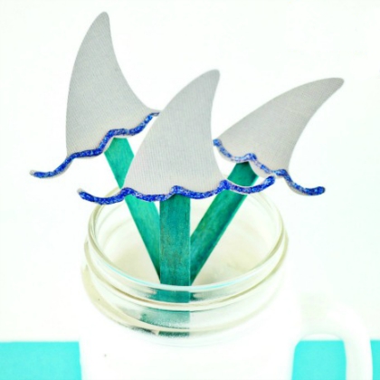 DIY shark fin bookmarks with your kids!