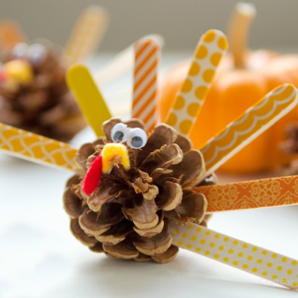 washi tape turkey tutorial craft for preschoolers!