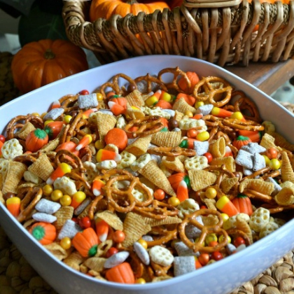 halloween trail mix