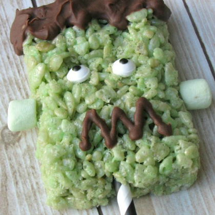 Frankenstein treats, rice krispies, snack ideas, snacks for kids, rice krispie snacks for kids, easy snacks, cereal snacks