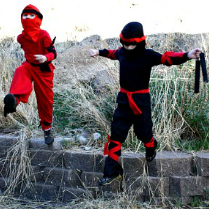easy ninja costumes,  Ninja crafts for kids, ninja projects, ways to make ninja, fun ninja craft ideas, kids crafts