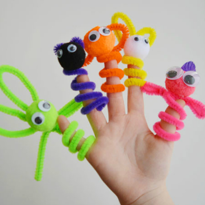 pipe cleaner finger puppets for kids!