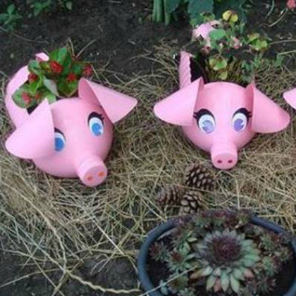 piggy planters project. piglet planters. pink pig craft