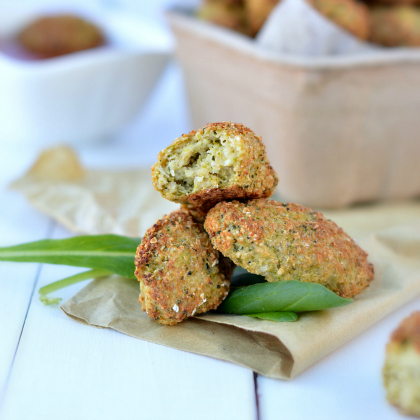 gluten-free broccoli and cauliflower nuggets, Healthy Toddler Lunch, healthy food ideas, healthy recipes, easy to make lunch for kids, lunch recipes, yummy easy lunch recipes, veggie recipes for kids, healthy and delicious lunch recipes