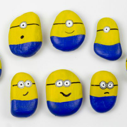 minion stones, Rock Crafts, rock art projects, things to do with rocks, rock crafts for kids, stone crafts, stone projects, stone projects for kids