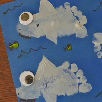 shark footprints, Shark Crafts, scary-fun shark crafts for kids, animal crafts, fish crafts for kids