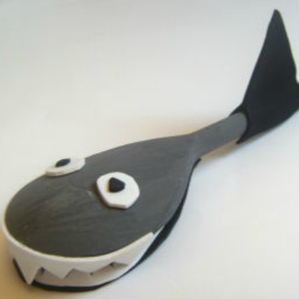 wooden spoon shark, Shark Crafts, scary-fun shark crafts for kids, animal crafts, fish crafts for kids