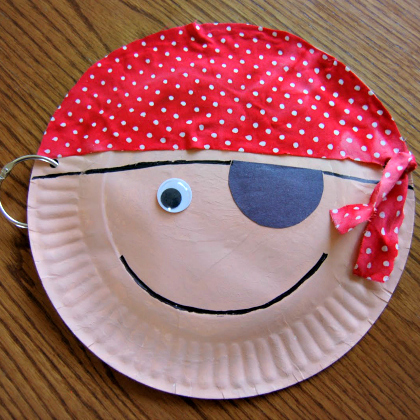 paper plate pirate, 25 Argh-mazing Pirate Crafts And Activities For Kids Featured, pirate activities, pirate ideas for kids, pirate ships