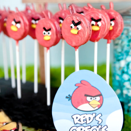 oreo pops, 25 Awesome Angry Bird Crafts and Activities Featured, angry birds, crafts for kids, fun crafts, angry birds themed party, angry birds ideas