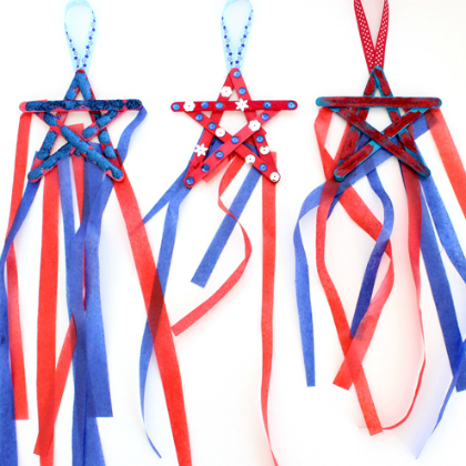 Red, Blue and White Popsicle Stick Streamer 4th of July Craft. USA Flag. Memorial Day, Independence Day