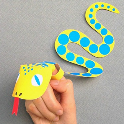 finger snake, 25 Beautiful Brazil-Inspired Crafts For Kids, Brazil crafts, country inspired crafts, country-themed projects. kids crafts country
