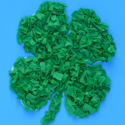 shamrock, 25 Groovy Green Crafts For Preschoolers, green crafts, crafts for preschoolers, easy diy crafts, green projects, project ideas for preschoolers, earth day ideas, green colored crafts