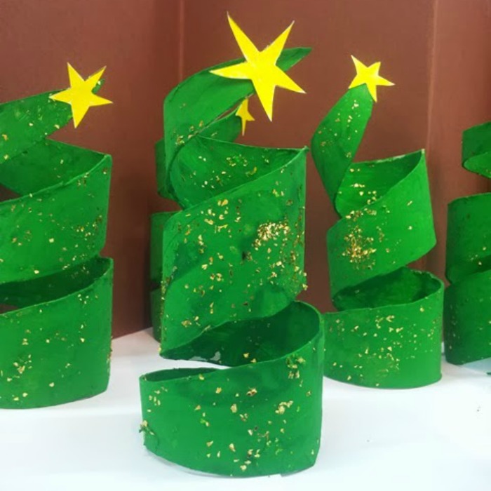 tissue papper roll trees, Christmas tree, Christmas tree crafts for kids, Christmas tree ideas, simple Christmas tree ideas, winter activities, winter crafts, how to make simple Christmas tree