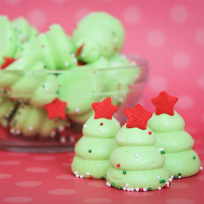 Christmas tree meringue, Whimsical Winter Snacks For Kids