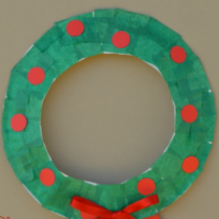 paper plate wreath, Cool Winter Wreath Crafts For Kids
