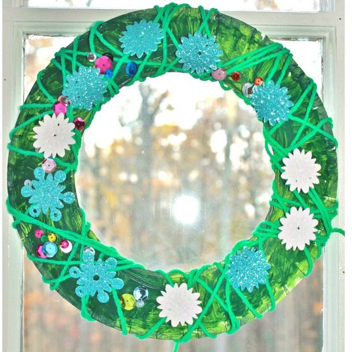 25 Winter Wreath Crafts For Kids