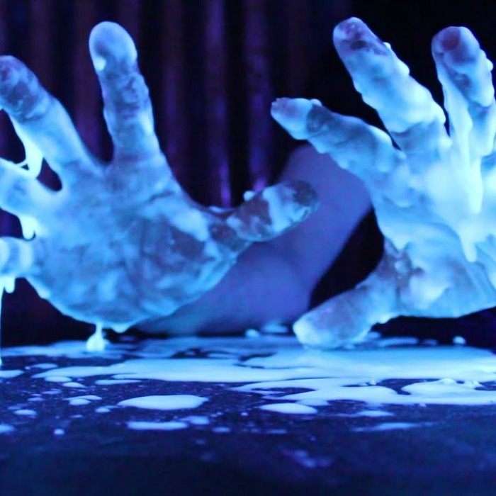 Glowing mud, Super Awesome and Cool Winter Science Experiments