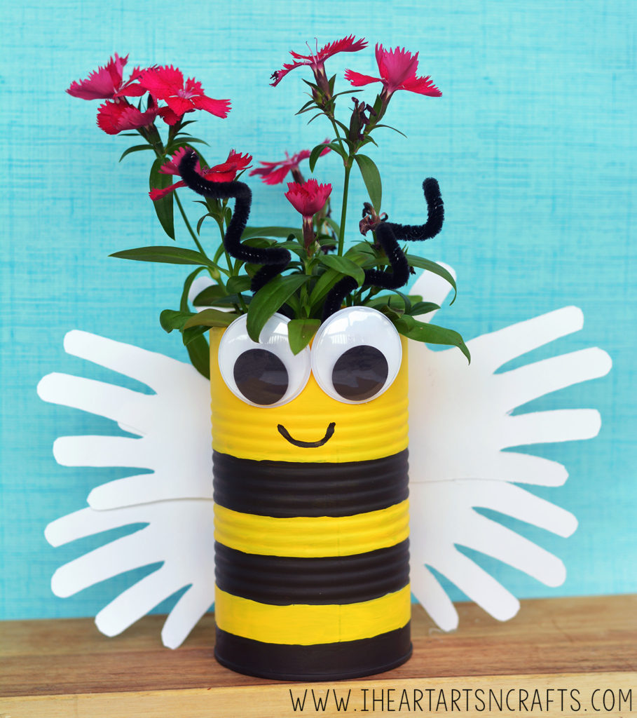 Handprint Bumblebee Planter Craft-DIY-play-ideas-kids-fun