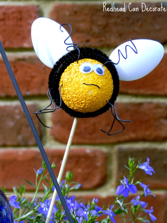 Bee Spoon Craft for Kids and for Garden Designs-DIY